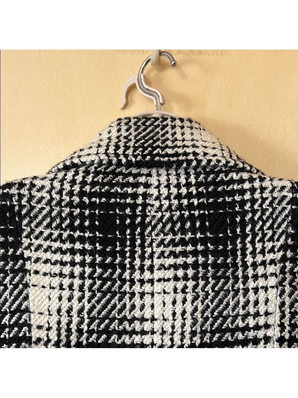 Gallery Black and White Houndstooth Jacket with Red Lining size S - Picture 7 of 11